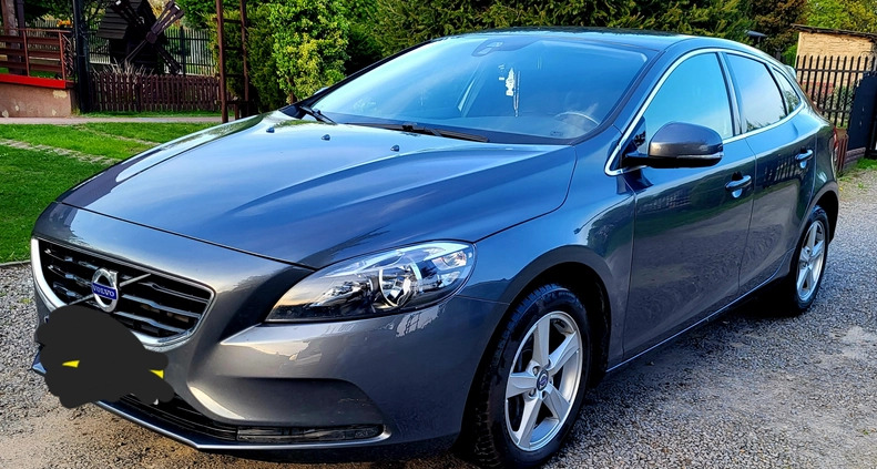 Volvo V40 cena 43500 przebieg: 142600, rok produkcji 2012 z Lidzbark małe 154